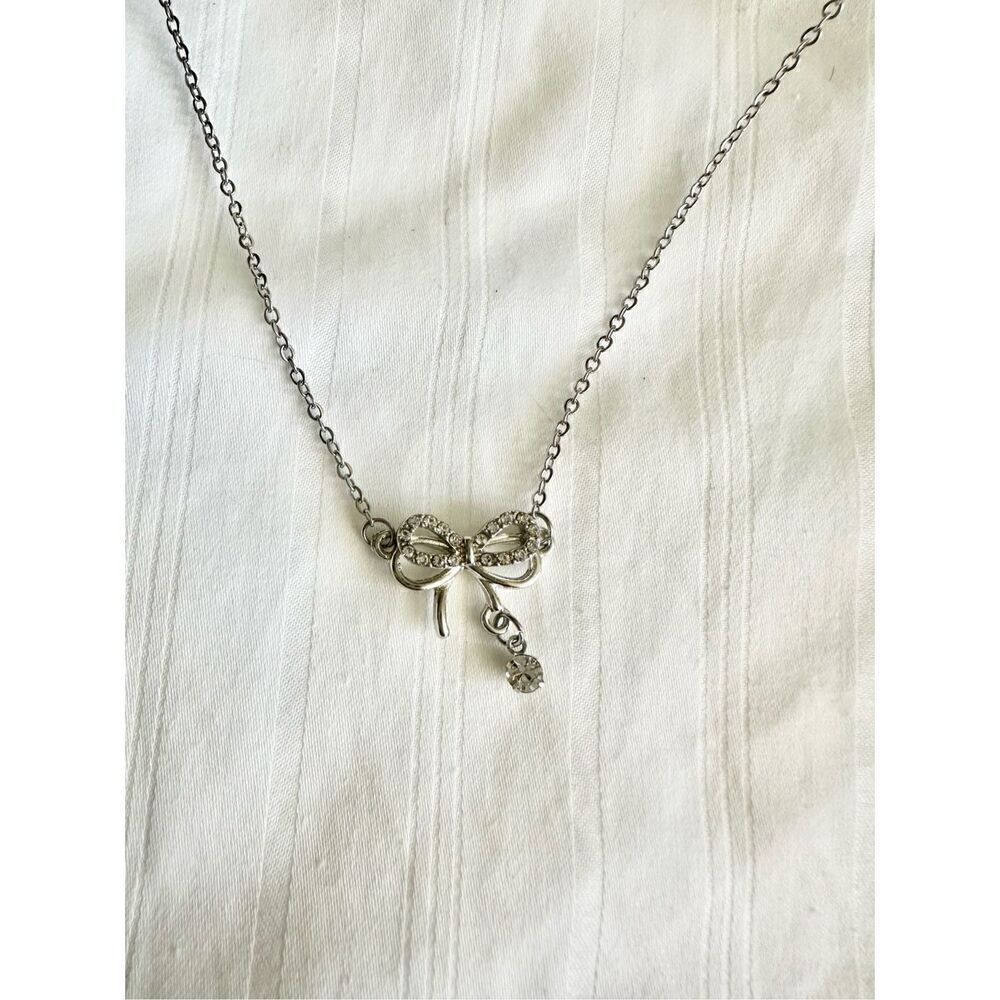 Girly Silver bow sparkle necklace